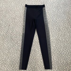 Ultracor reflective crocodile legging. Size large